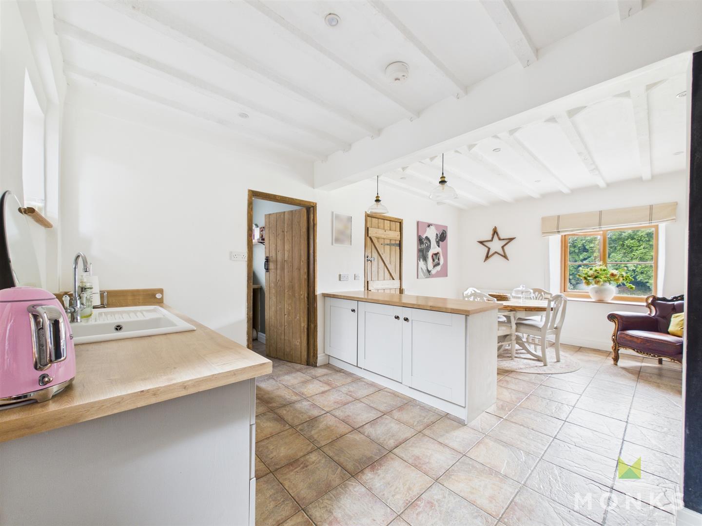 The Waen Cottage , Oswestry, SY10 8JD SSTC